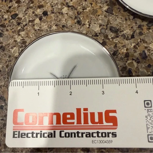 VINTAGE MCM STONEGATE "HARVEST STARS" BUTTER PATS SET OF 6
DISCONTINUED PATTERN - Picture 7 of 11